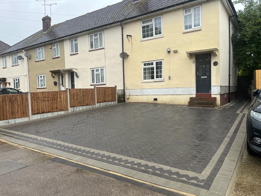 Block Paving Light border